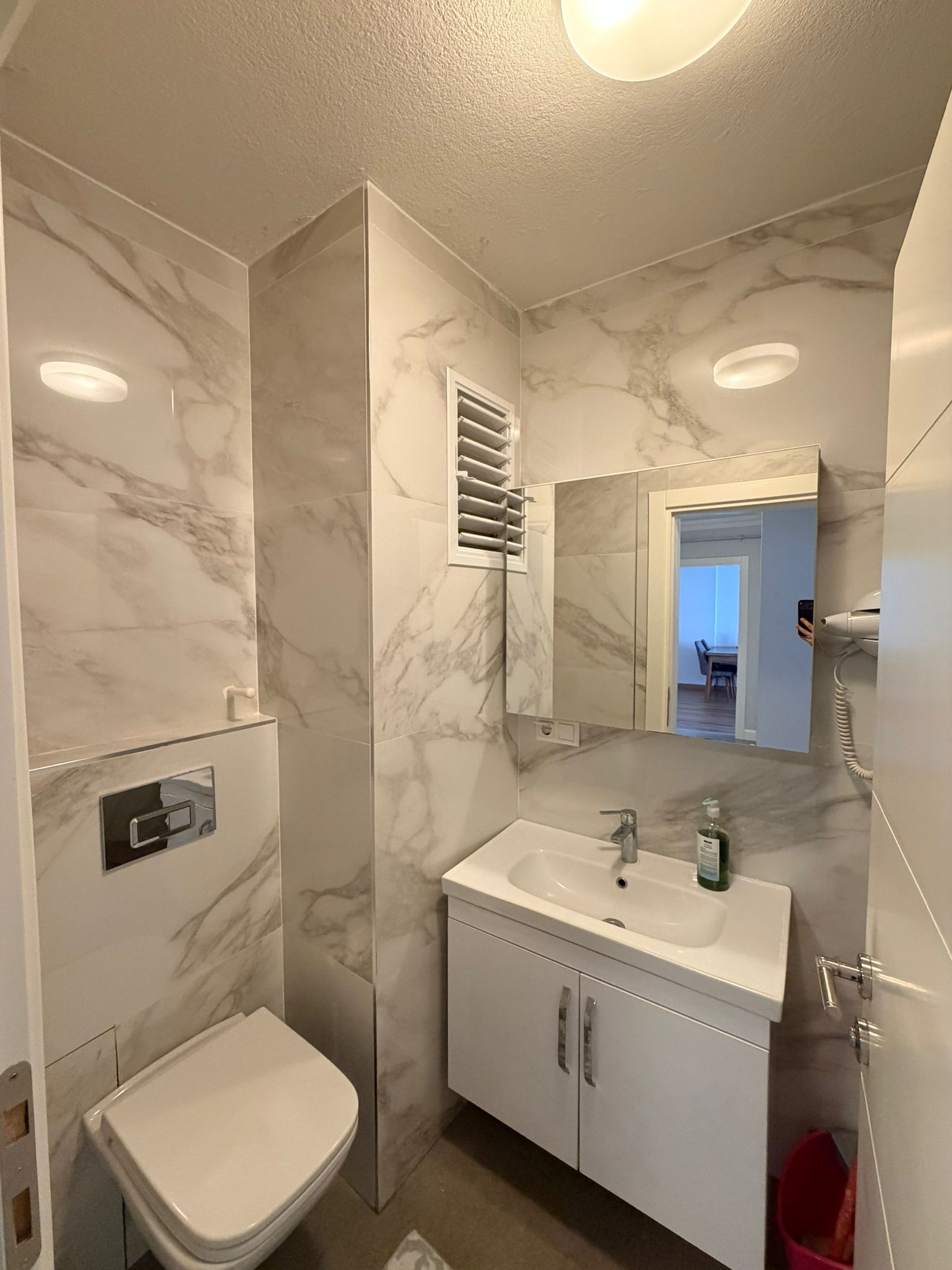BMS Gerze Apart Otel 2+1 balkonlu apart daire detay