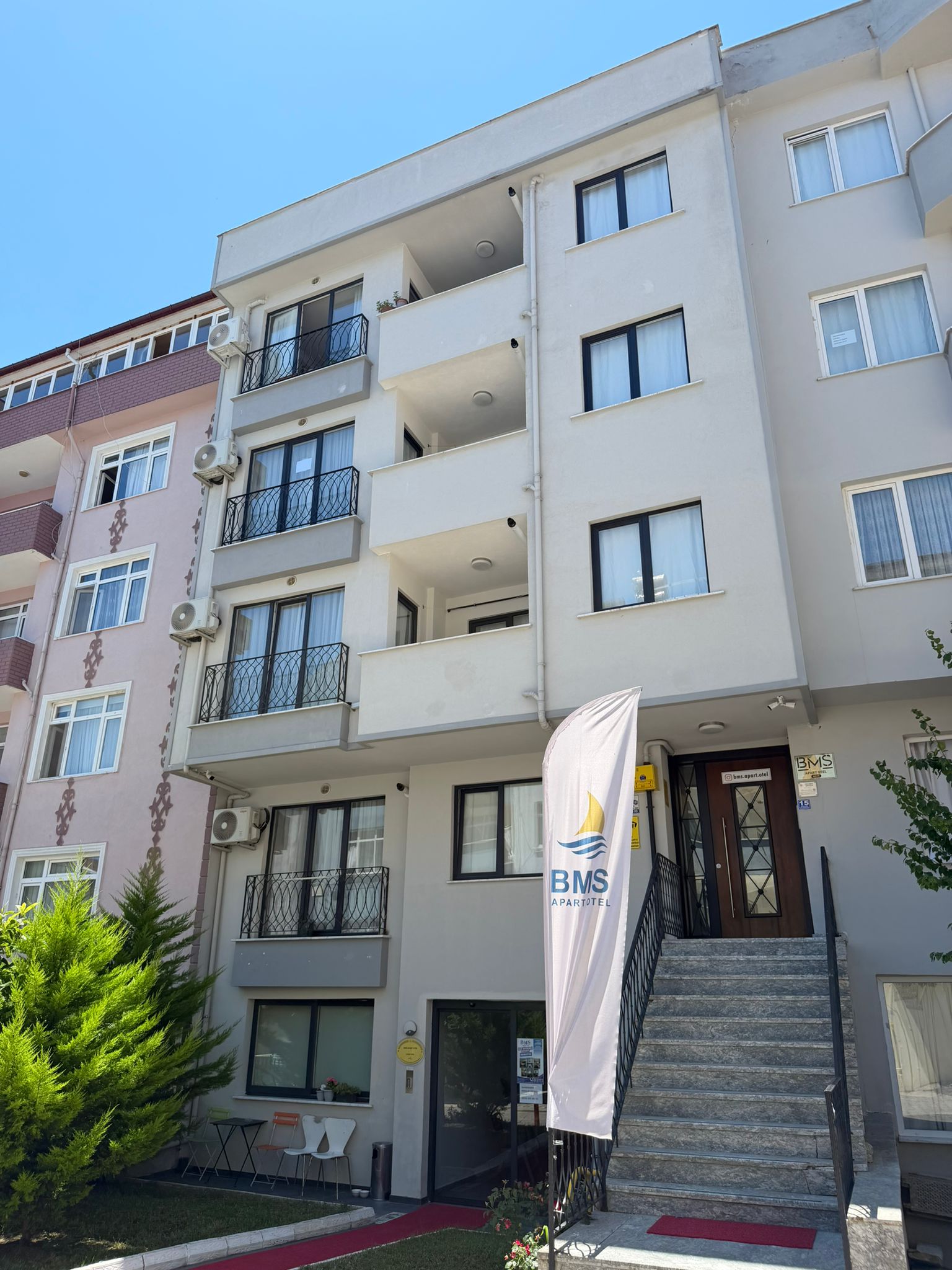 BMS Gerze Apart Otel bina dış görünüm